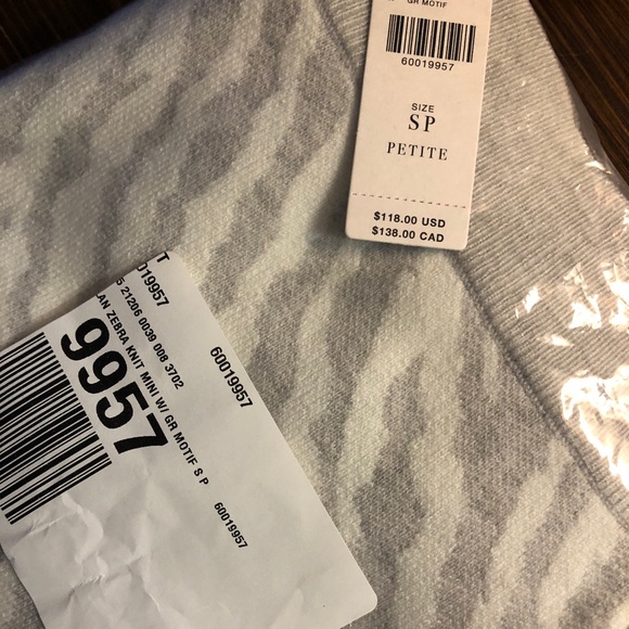 Anthropologie | ZEBRA RUFFLED KNIT MINI SKIRT | SP - Picture 7 of 8